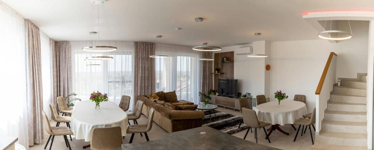 Aszuvilag Rezidencia With Sauna & Jacuzzi Legyesbenye 外观 照片