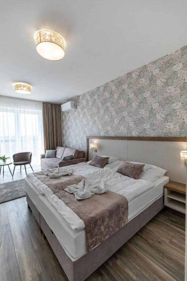 Aszuvilag Rezidencia With Sauna & Jacuzzi Legyesbenye 外观 照片
