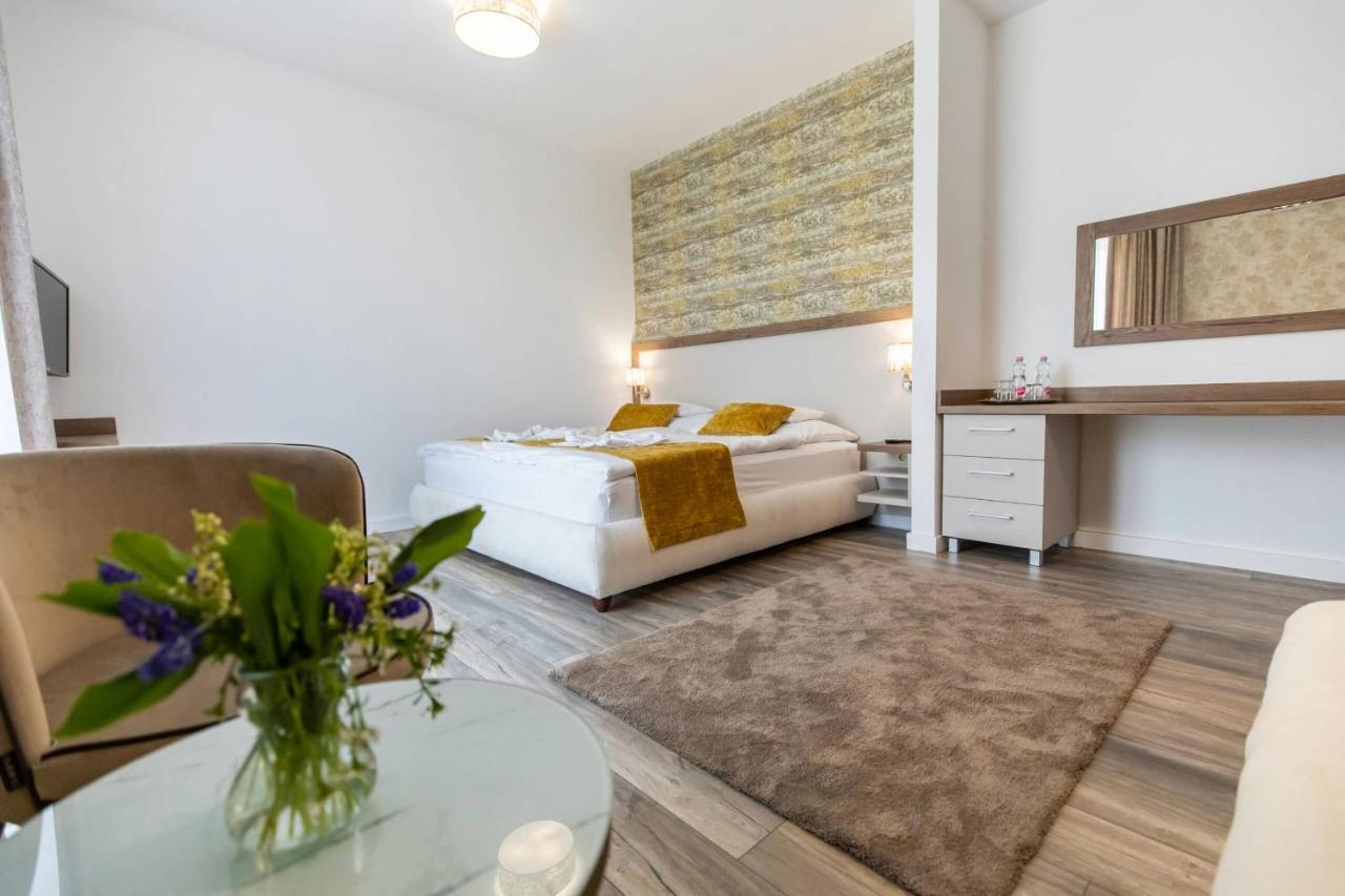 Aszuvilag Rezidencia With Sauna & Jacuzzi Legyesbenye 外观 照片