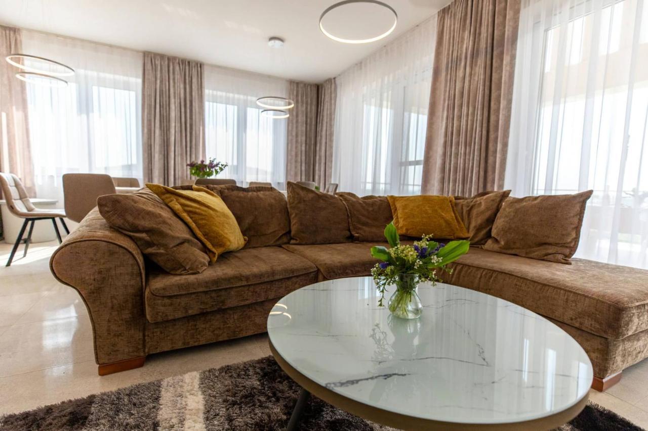 Aszuvilag Rezidencia With Sauna & Jacuzzi Legyesbenye 外观 照片