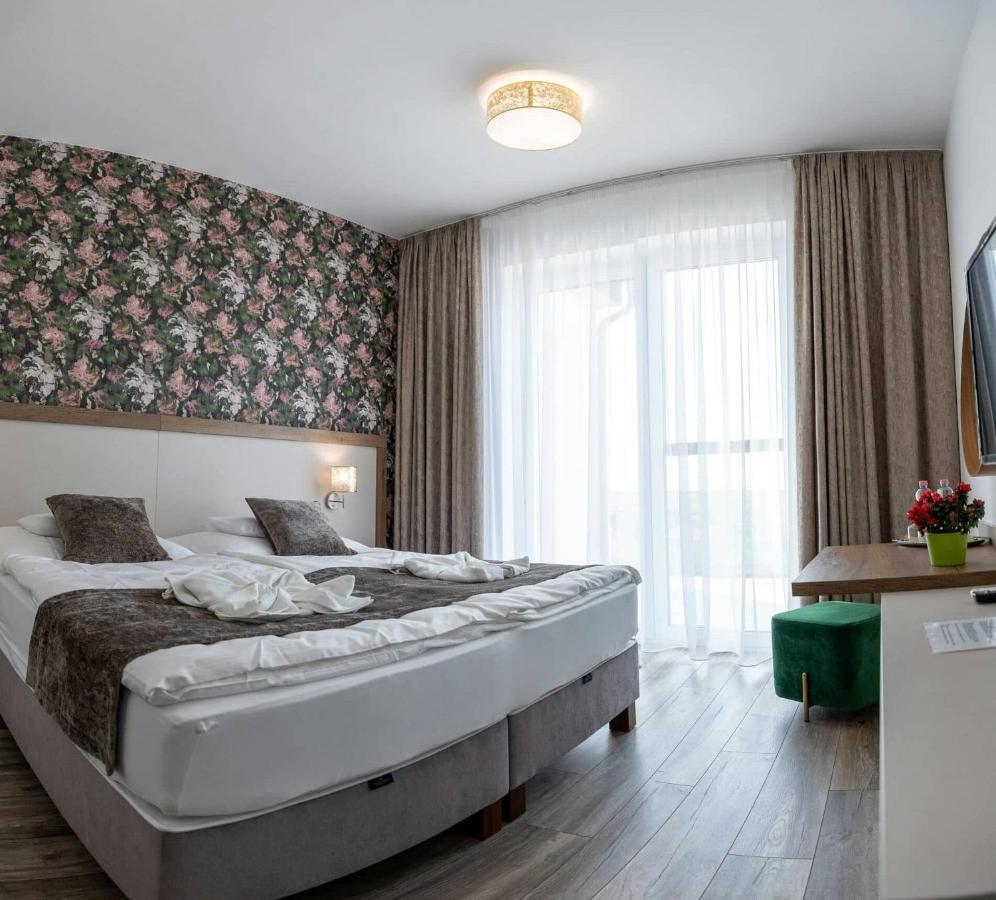 Aszuvilag Rezidencia With Sauna & Jacuzzi Legyesbenye 外观 照片