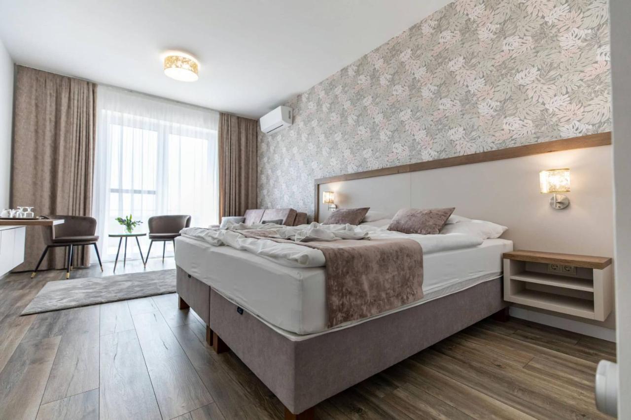 Aszuvilag Rezidencia With Sauna & Jacuzzi Legyesbenye 外观 照片